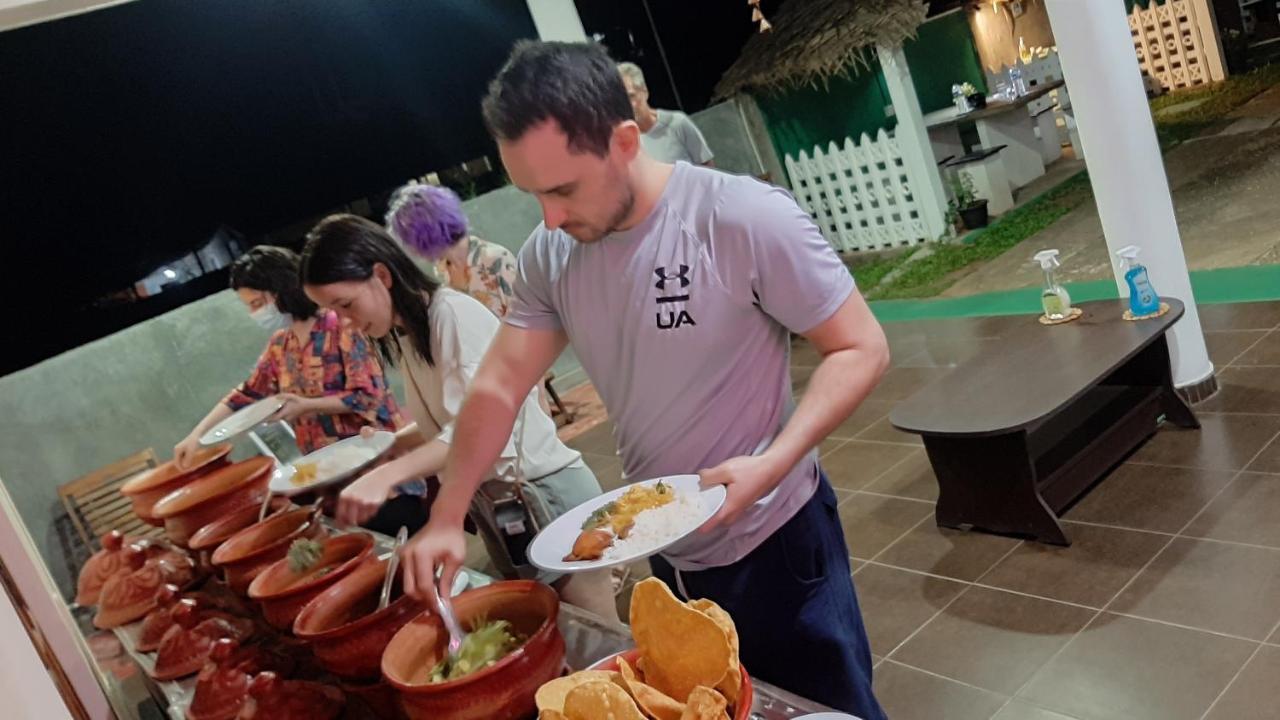 דמבולה New Peacock Resort מראה חיצוני תמונה